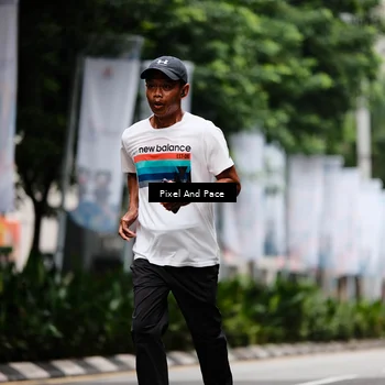 Runner Photo 8608031