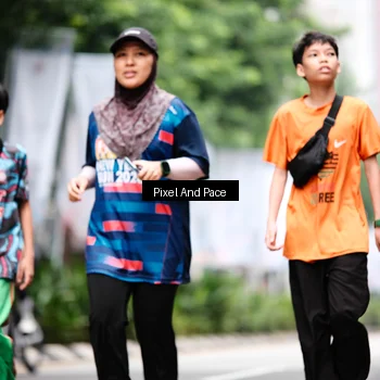 Runner Photo 8608074