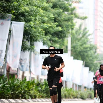 Runner Photo 8608189