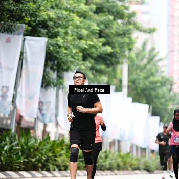 Runner Photo 8608196