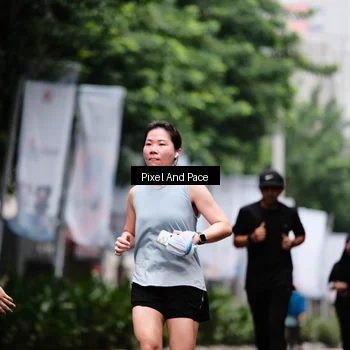 Runner Photo 8608210