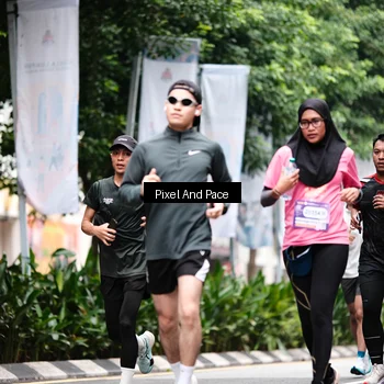 Runner Photo 8608219
