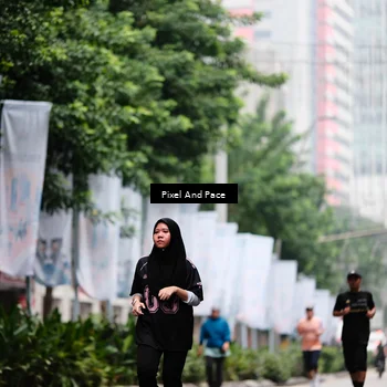 Runner Photo 8608222