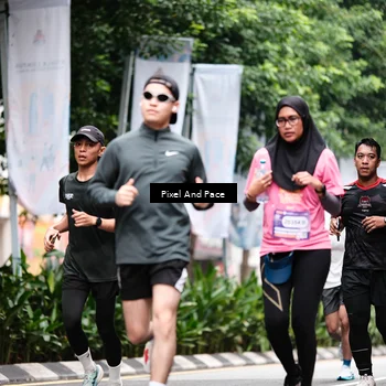 Runner Photo 8608224