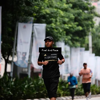 Runner Photo 8608243