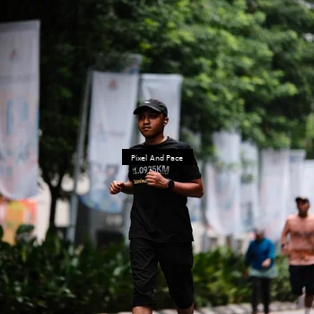 Runner Photo 8608247