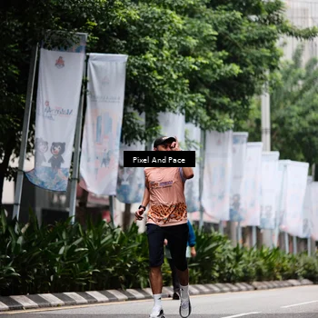 Runner Photo 8608254