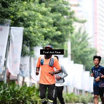 Runner Photo 8608262