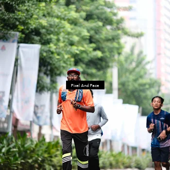 Runner Photo 8608266