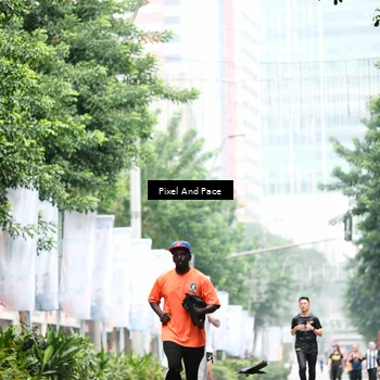Runner Photo 8608277