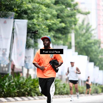 Runner Photo 8608287