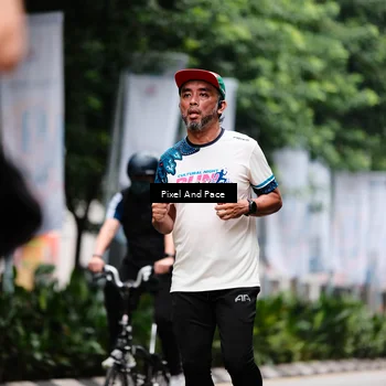 Runner Photo 8608303