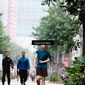 Runner Photo 8608335