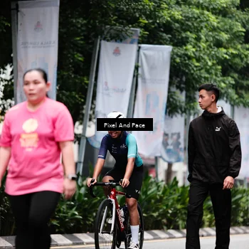 Runner Photo 8608365