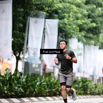 Runner Photo 8608429