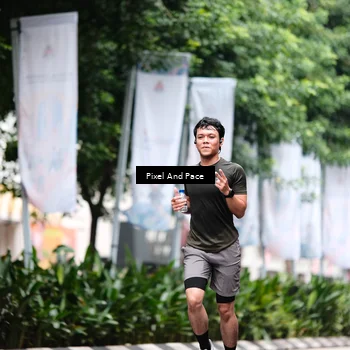 Runner Photo 8608445