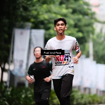 Runner Photo 8608559