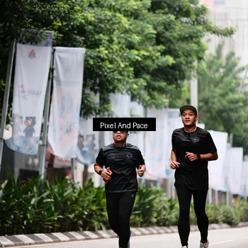Runner Photo 8608587