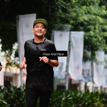Runner Photo 8608600