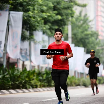 Runner Photo 8608686