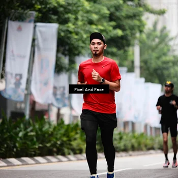 Runner Photo 8608692
