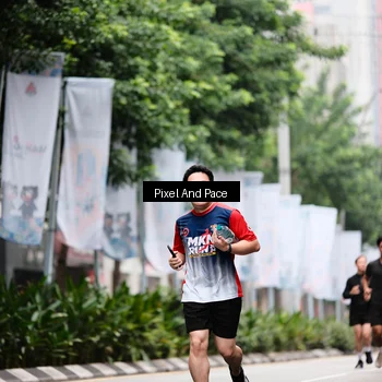 Runner Photo 8608762