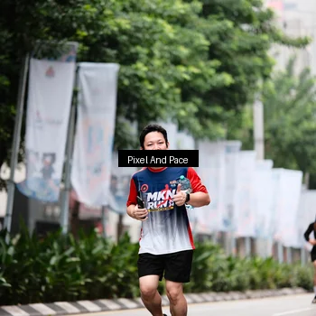 Runner Photo 8608763