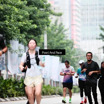 Runner Photo 8608796