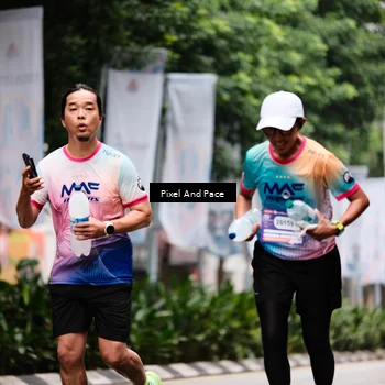 Runner Photo 8608821