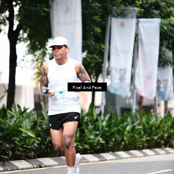 Runner Photo 8608848