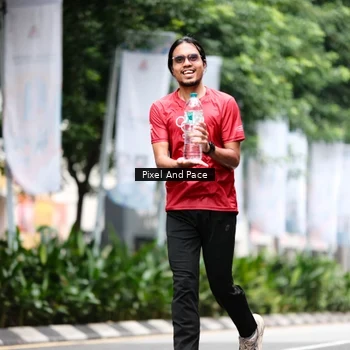 Runner Photo 8608859
