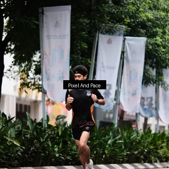 Runner Photo 8608875