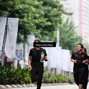 Runner Photo 8608890