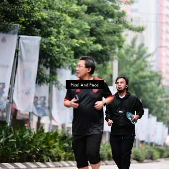 Runner Photo 8608896