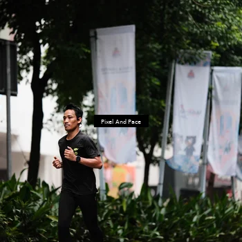 Runner Photo 8608924