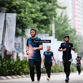 Runner Photo 8609007