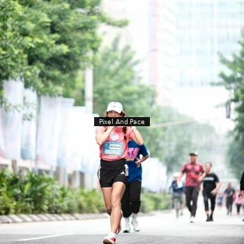 Runner Photo 8609008