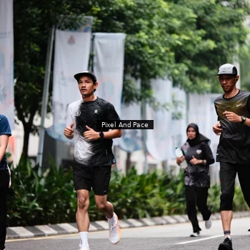 Runner Photo 8609027