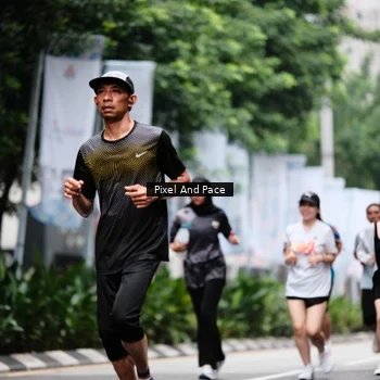 Runner Photo 8609033