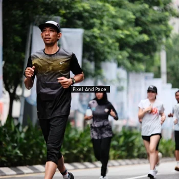 Runner Photo 8609034