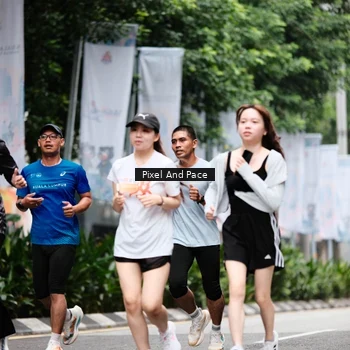 Runner Photo 8609041