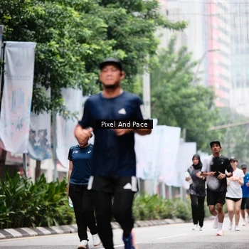 Runner Photo 8609058