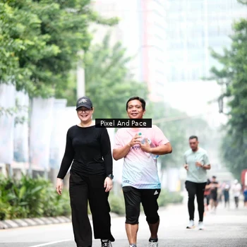 Runner Photo 8609083