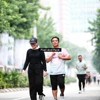 Runner Photo 8609084