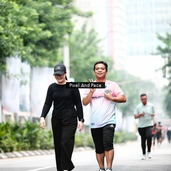 Runner Photo 8609087