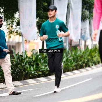 Runner Photo 8609127