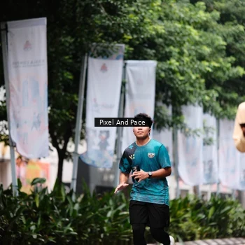Runner Photo 8609157