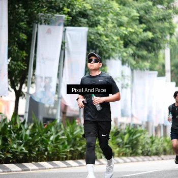 Runner Photo 8609185
