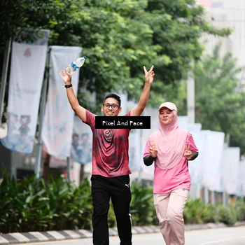 Runner Photo 8609192