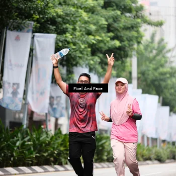 Runner Photo 8609193